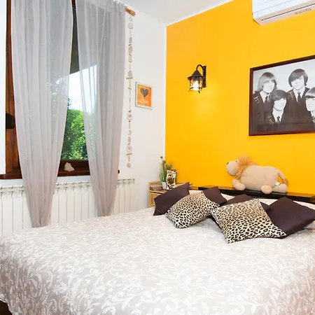 Baredi Apartament *
